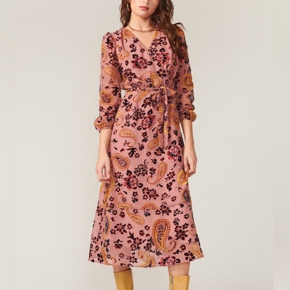 Adelyn Rae Goya Velvet Burnout Midi Dress - Picture 1 of 16